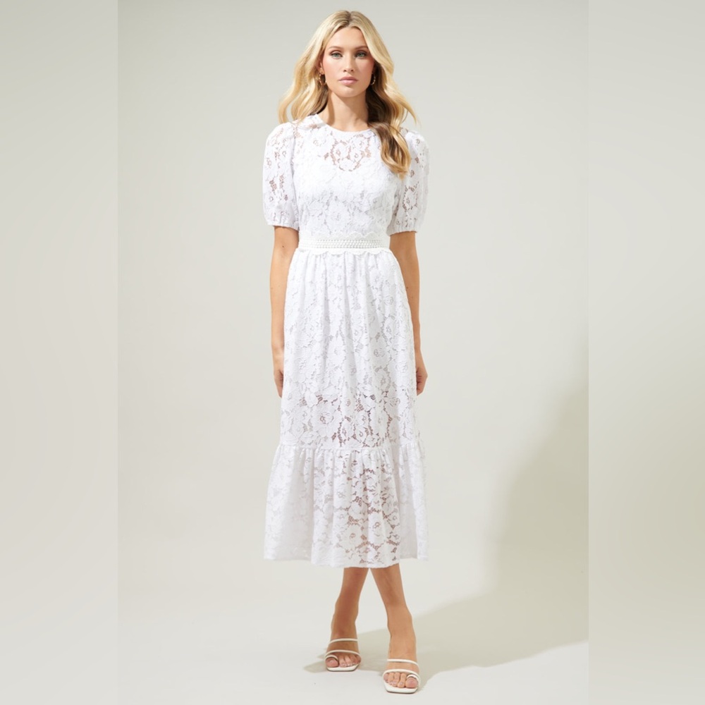 NWT Sugarlips Fleur De Lis Lace Midi Dress in white